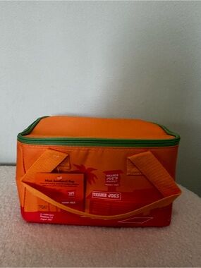 Trader Joe's Orange & Green Insulated Lunch Bag